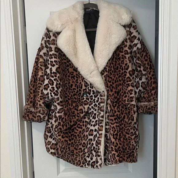 The Kooples Leopard Faux Fur Coat – Size 6/8 (See Measurements), EUC - Picture 3 of 8